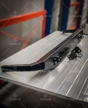 Paraurti posteriore uso gravoso Nissan Patrol GR Y60